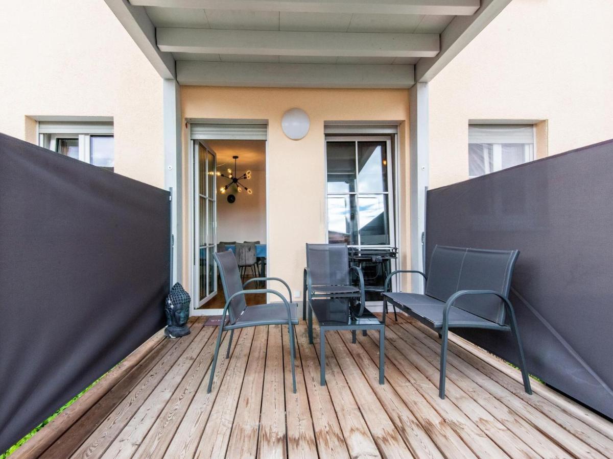 Apartment With Terrace In An Ideal Location Haunsheim Exterior photo