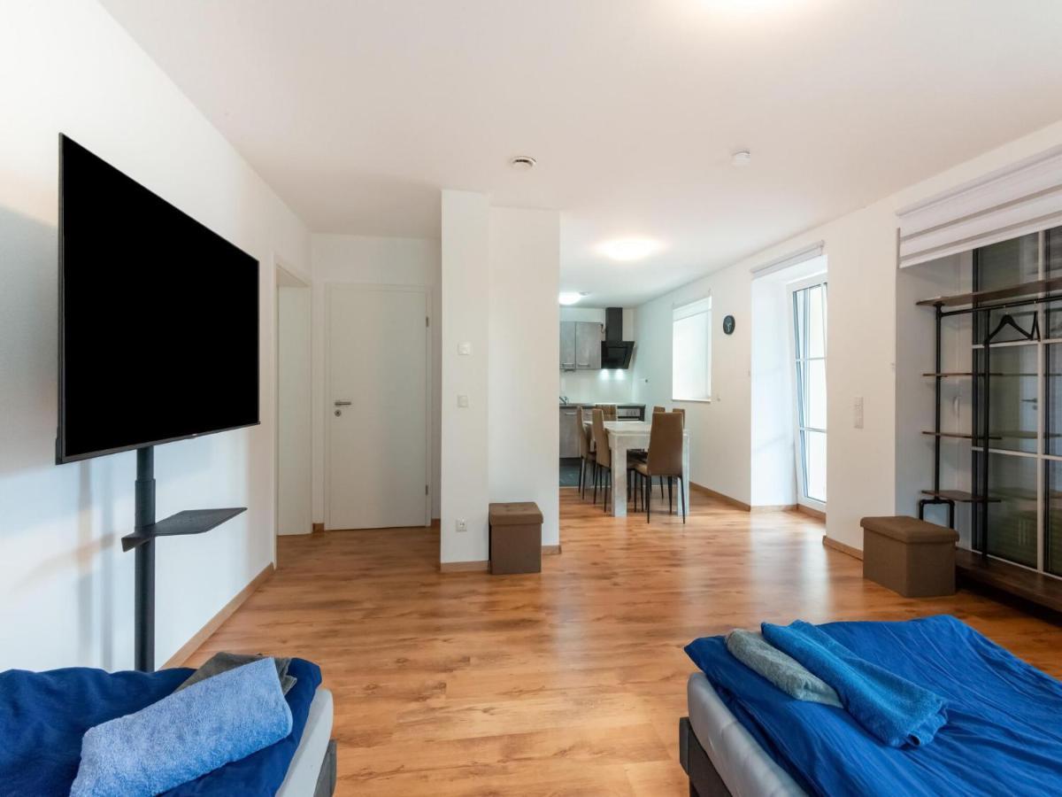 Apartment With Terrace In An Ideal Location Haunsheim Exterior photo